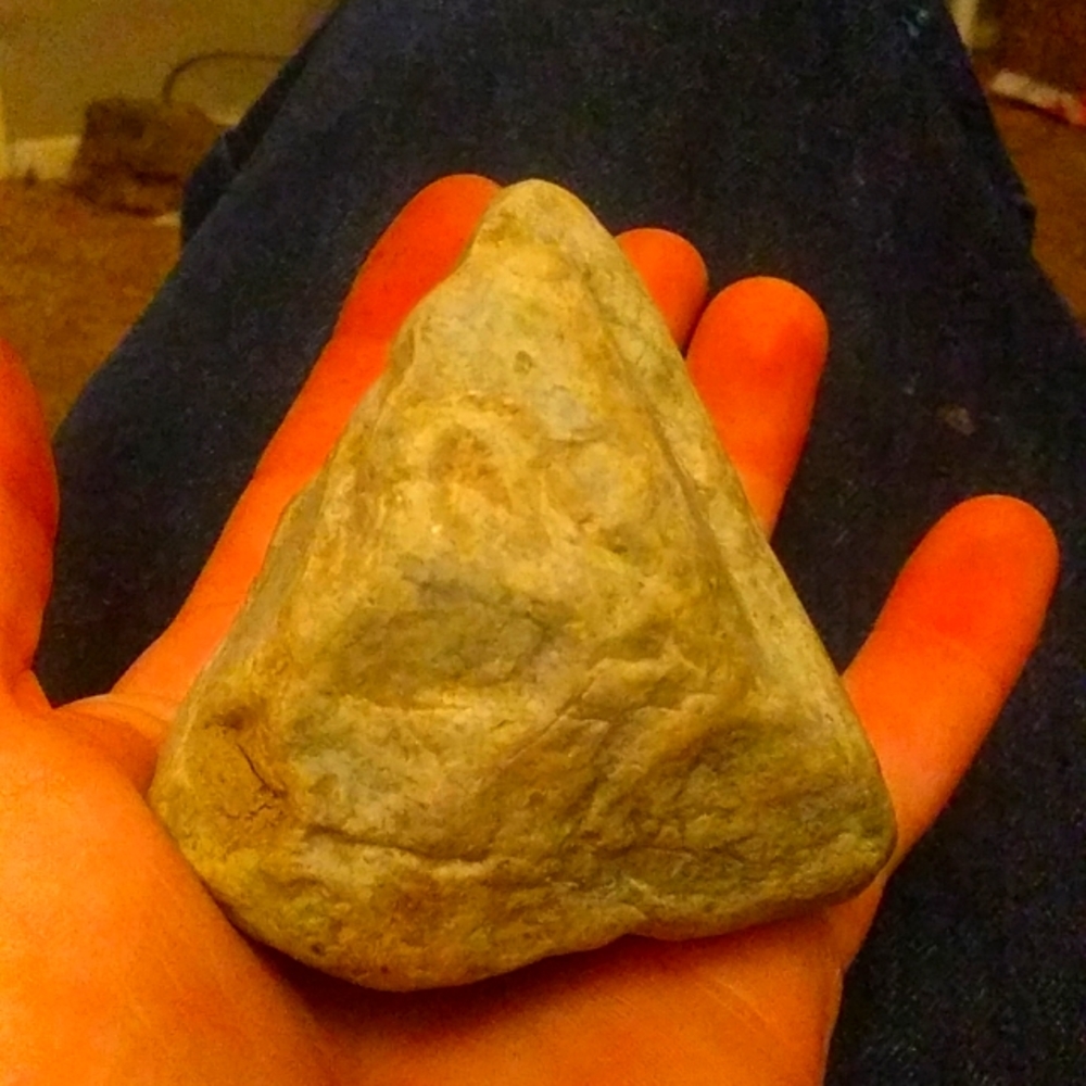 Portable rock art